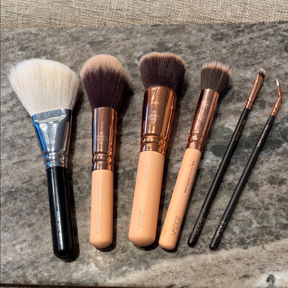 BUNDLE OF 6 ZOEVA Make up brushes